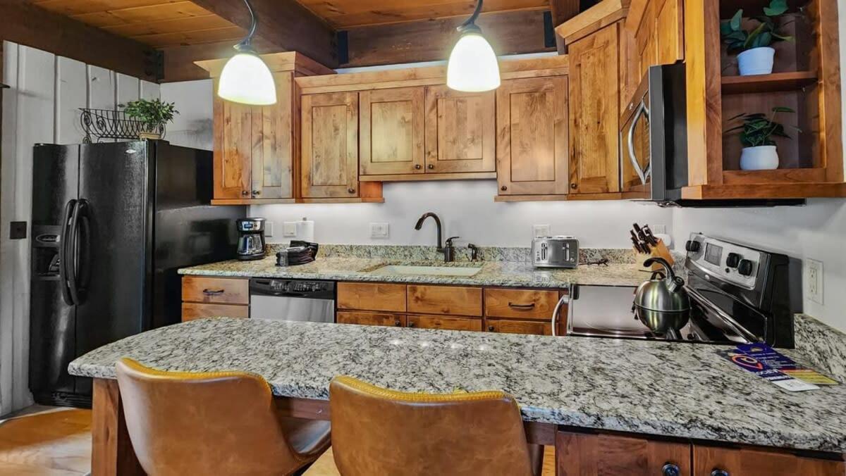 Cozy 2 Bedroom Condo In Town Walk To Main St Skiing Breckenridge Exterior foto